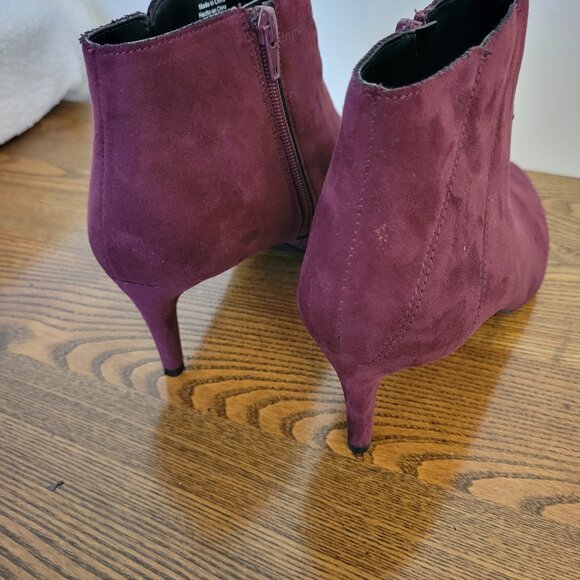 Kelly & Katie Adeelah Bootie - Picture 2 of 4